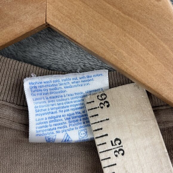 Vintage Cheyenne Wyoming T Shirt Mens Large Native American Horse Art Hanes Comf - Picture 9 of 10